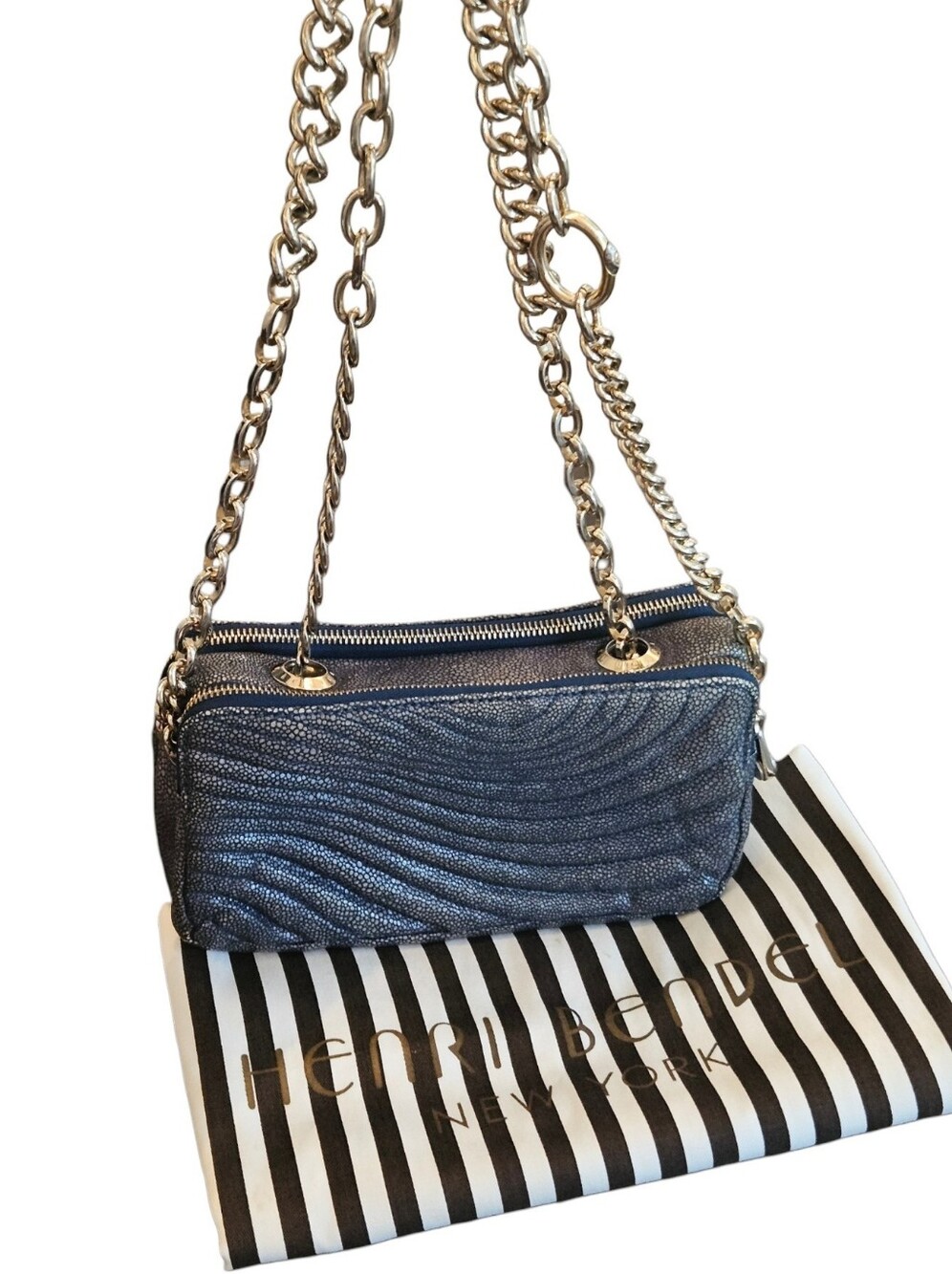 Henri Bendel Blue Stingray Embossed Leather Double Zip Chain 2-Way Bag + Dusty - Picture 15 of 15